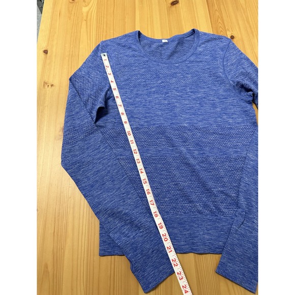 lululemon athletica Blue Long Sleeve Tee - Picture 2 of 8